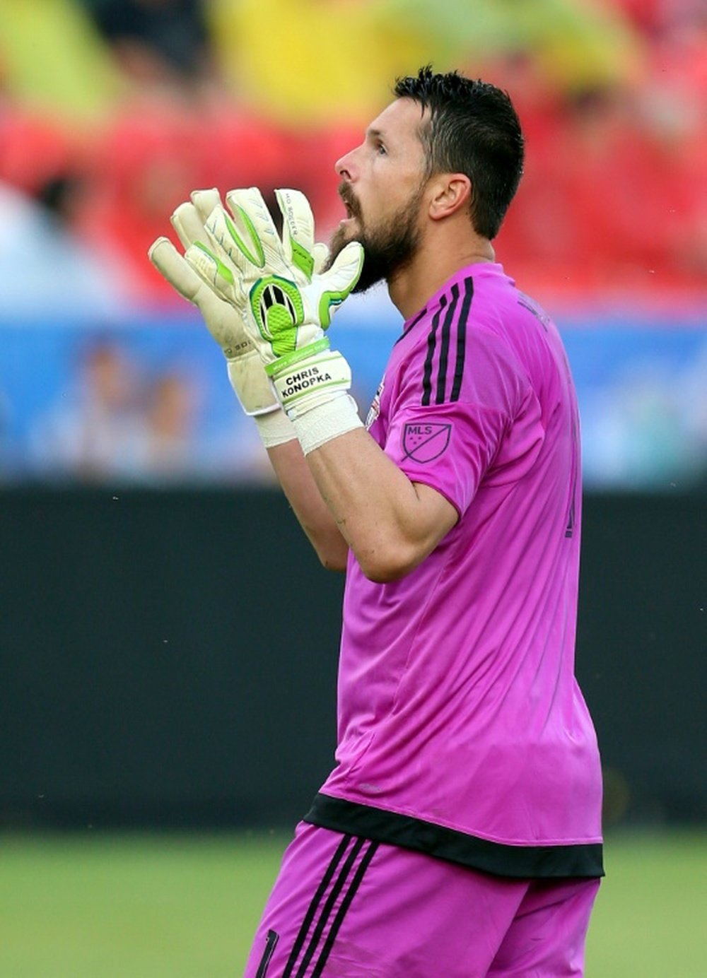 Goalkeeper Chris Konopka joins Ross County. BeSoccer