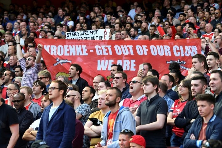 British football club make landmark bid for safe standing