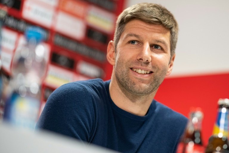 Thomas Hitzlsperger was one of the first modern footballers to declare his homosexuality, but he did not do so until 2014, shortly after retiring. In statements to 'Bild', the former Aston Villa and Stuttgart player admitted that if he did not dare to come out earlier, it was due to external pressure.