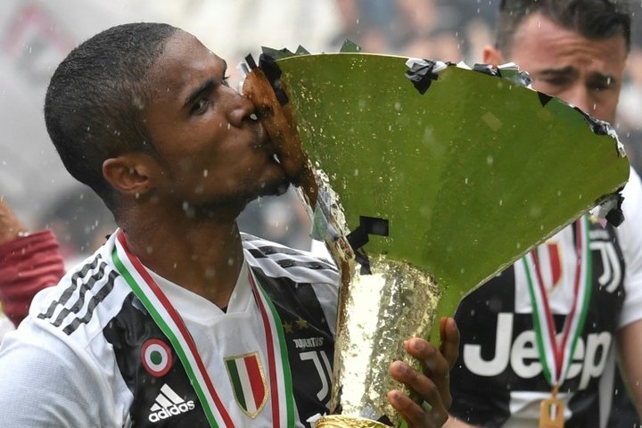 Douglas Costa's strong refusal to join Inter: 