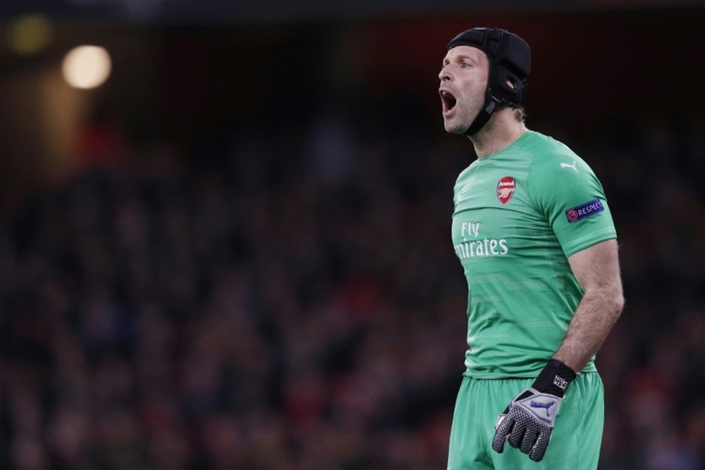 Cech podría pasar al 'staff' técnico del Arsenal. AFP