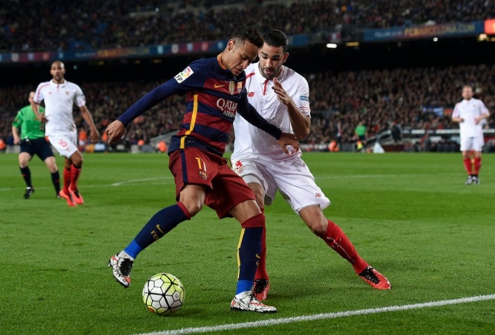 Barca will be close to full strength with Neymar (L) returning