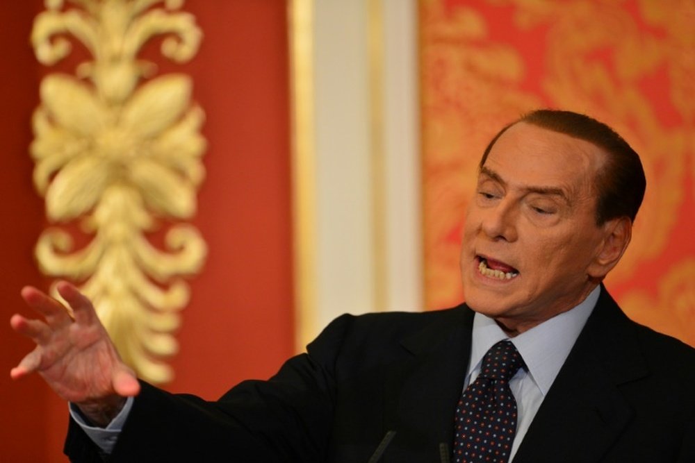 Berlusconi ingresó de nuevo al hospital. AFP