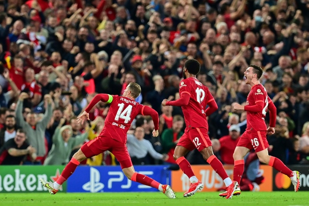 El Liverpool remontó a un Milan que dio una buena imagen. AFP