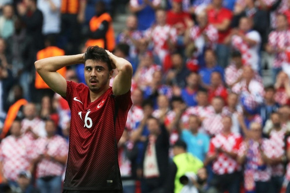 Turkeys midfielder Ozan Tufan reacts during the Euro 2016 match between Turkey and Croatia in Paris on June 12, 2016