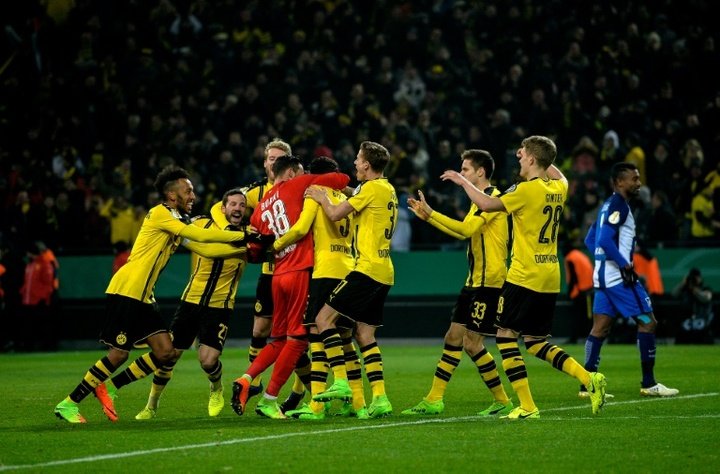 Kalou's miss puts Dortmund into German Cup quarters