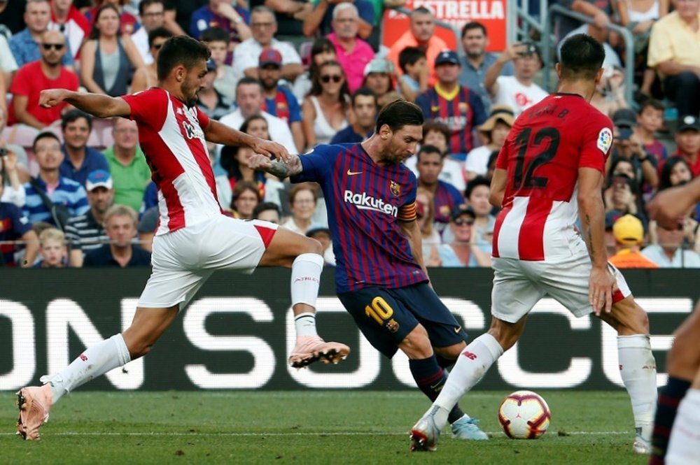 Leo Messi es desequilibrante dentro y fuera del campo. AFP/Archivo