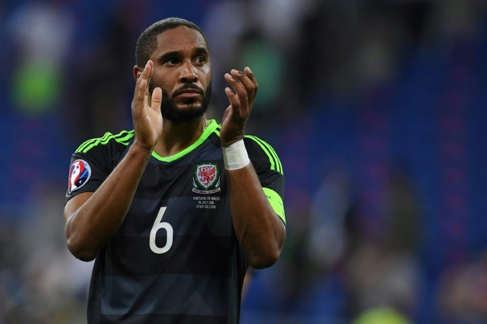 Ashley Williams has joined Everton for an undisclosed fee on a three-year deal