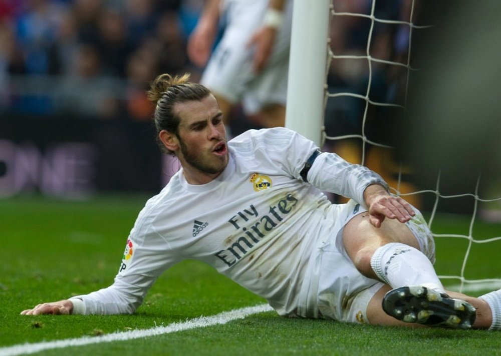 Real Madrids Gareth Bale deal allowed Madrid the option of paying 91,589,842 euros in one lump sum within 15 days of the transfer, or 99,743,542 euros in four instalments over three years