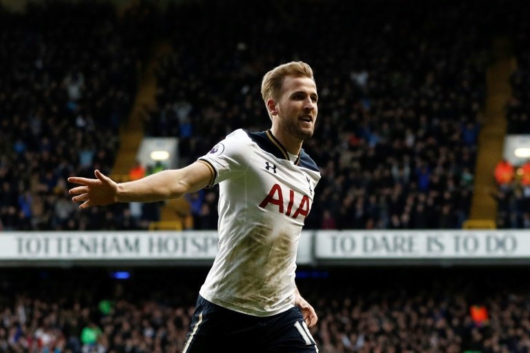 Kane se perderá algunos partidos clave del Tottenham. AFP
