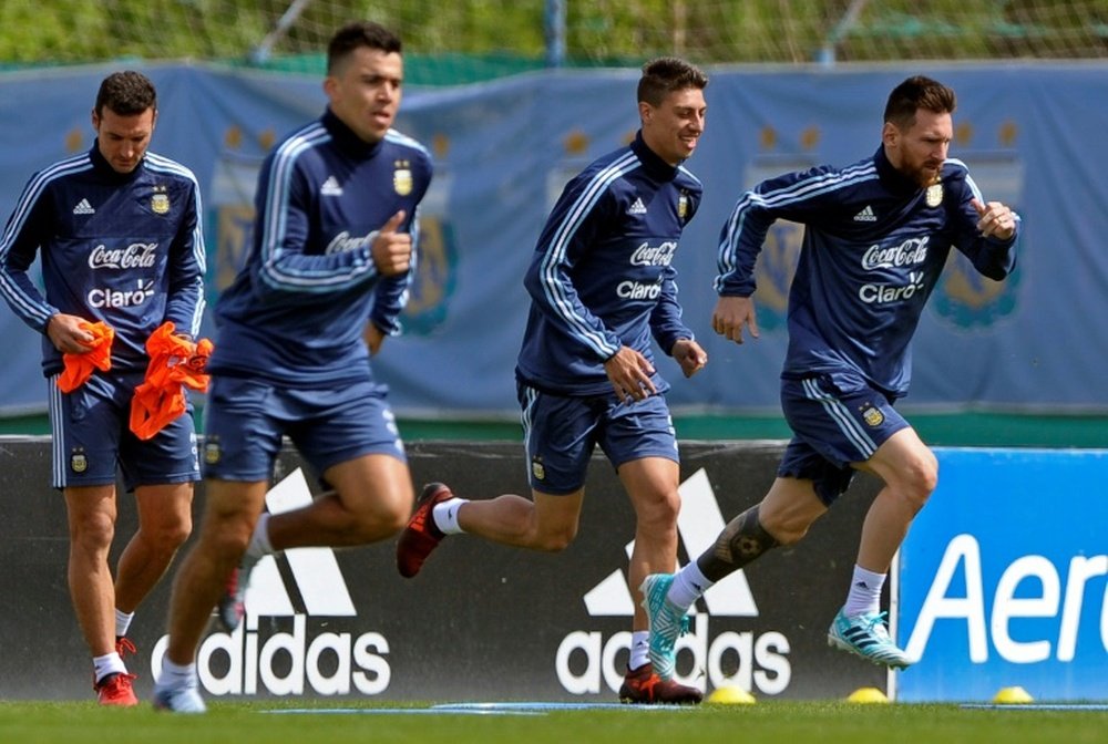 Messi et Rigoi s'entraînent avant le match crucial face à l'Équateur. EFE