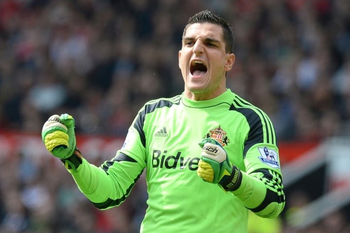 Reading sign Mannone