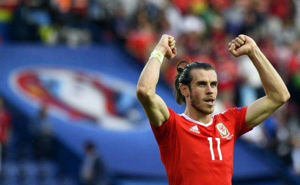 Wales forward Gareth Bale celebrates after a 1-0 victory following the Euro 2016 round of sixteen football match Wales vs Northern Ireland at the Parc des Princes stadium in Paris
