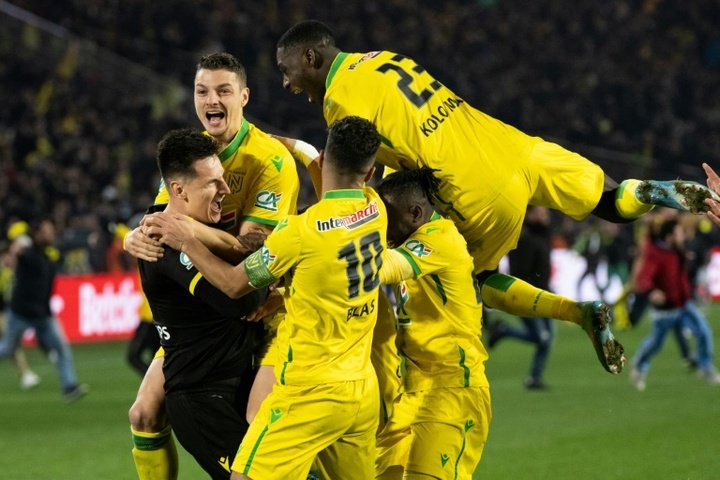 La suerte de los penaltis lleva al Nantes a la final de Copa