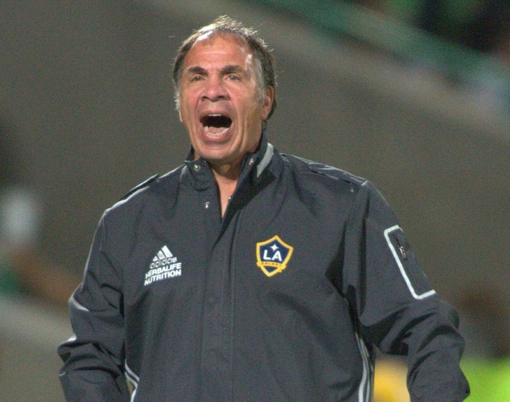 Bruce Arena coach of US LA Galaxy, gestures during their CONCACAF Champions League quarter final football match against Mexican club Santos at the Corona stadium on March 1, 2016 in Torreon, Mexico