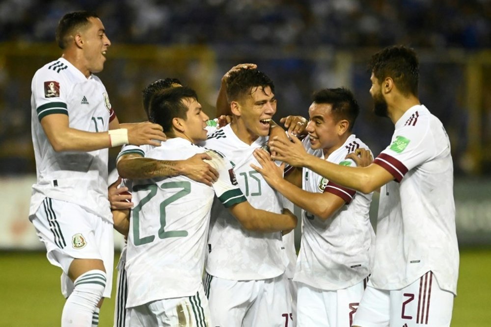 México podría ser sancionado por la FIFA. AFP