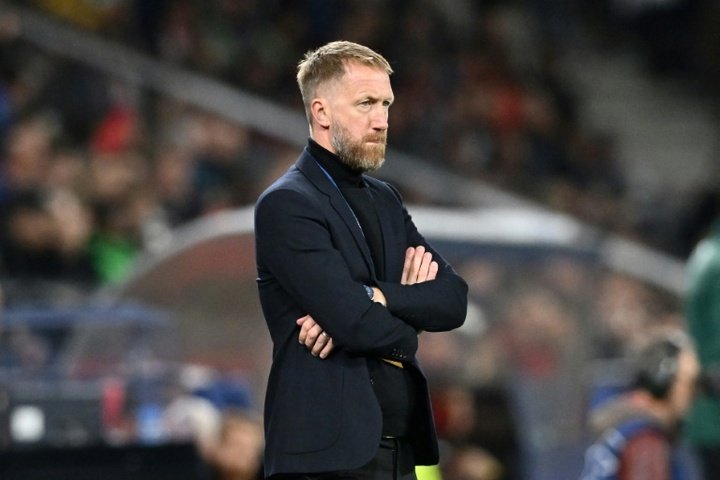 Graham Potter marks Brighton return with disastrous defeat