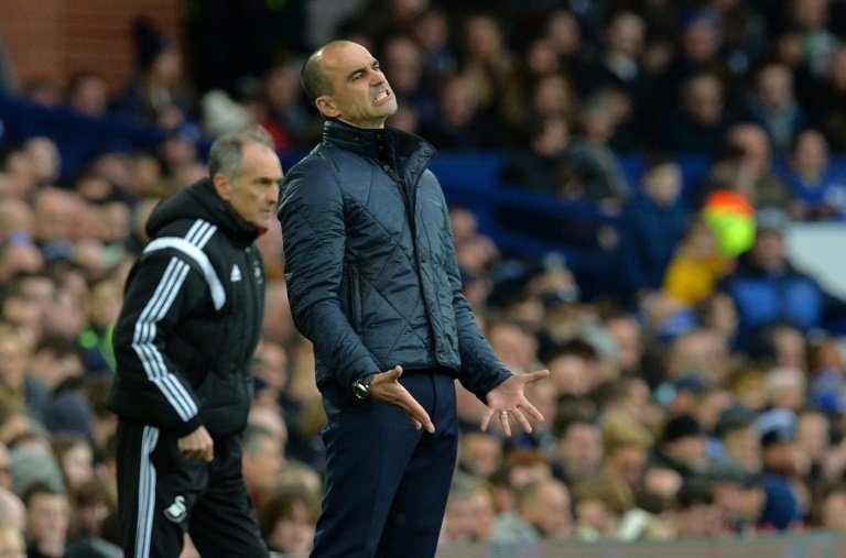 Martinez says Everton have all to gain against City