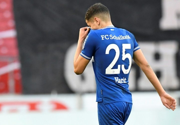 Schalke 04 cai para a segunda divisão na Alemanha