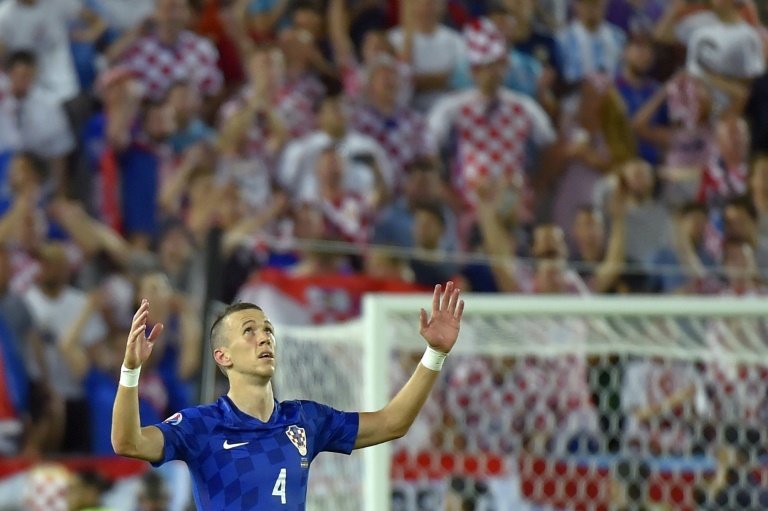 Perisic winner stuns champions Spain in Euro 2016