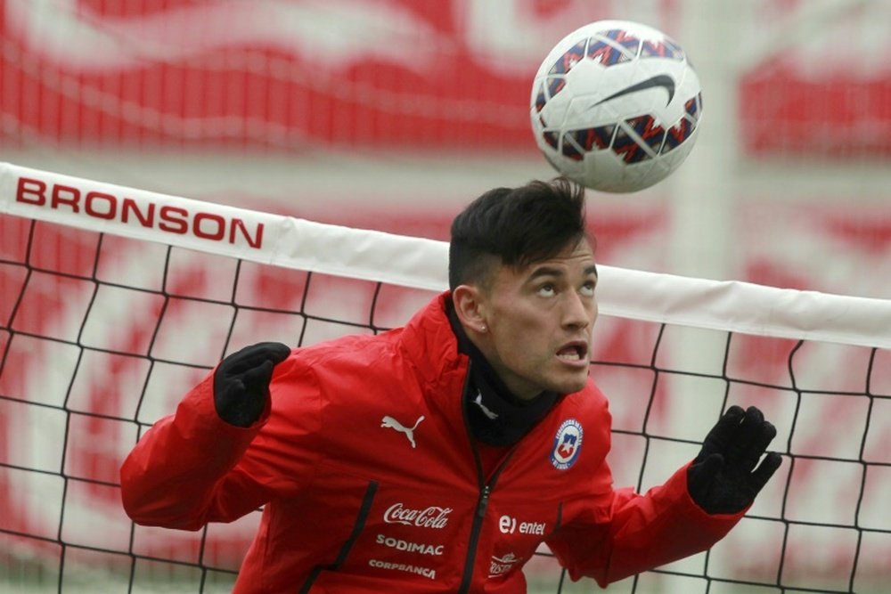 Chile player Charles Aranguiz takes part in a training session at the Juan Pinto Duran sport complex in Santiago, on July 1, 2015