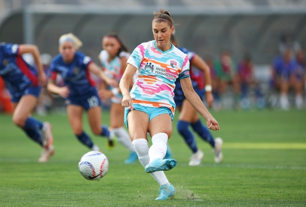 Alex Morgan dice adiós al fútbol. AFP