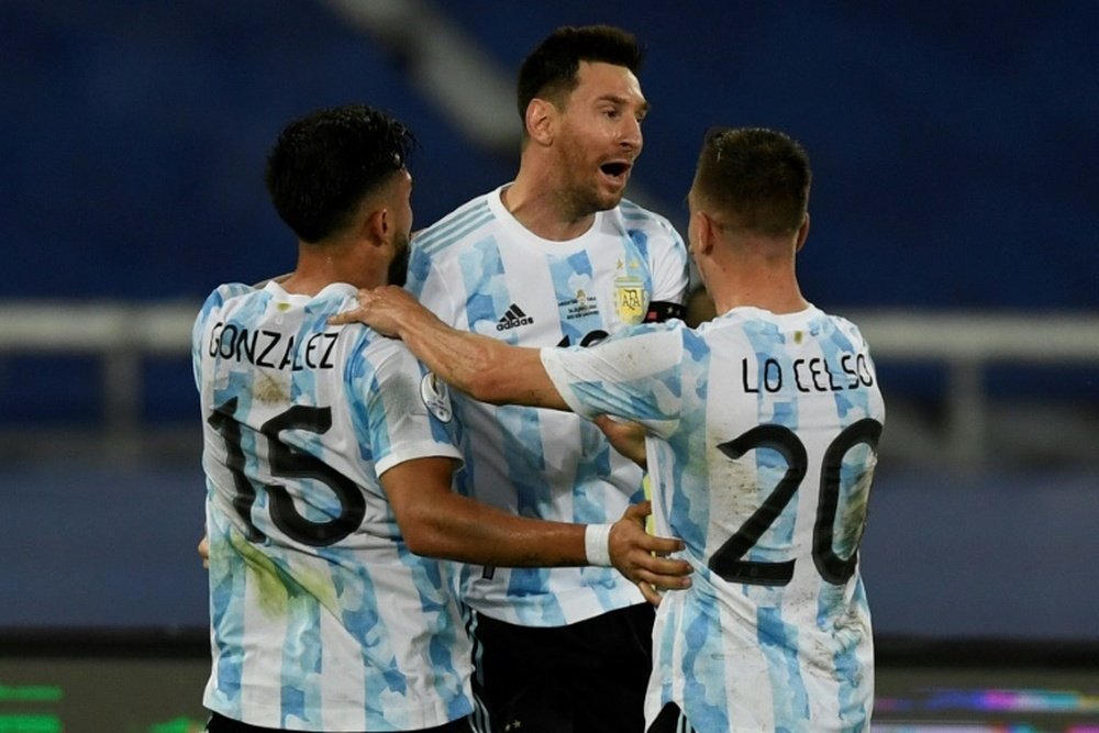 Argentina empatou com Chile em estreia na Copa América. AFP