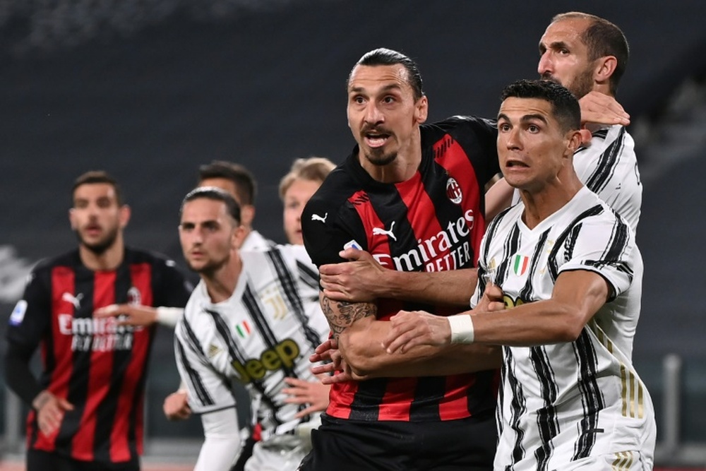 Ibra aseguró estar al mismo nivel que Cristiano y Messi. AFP