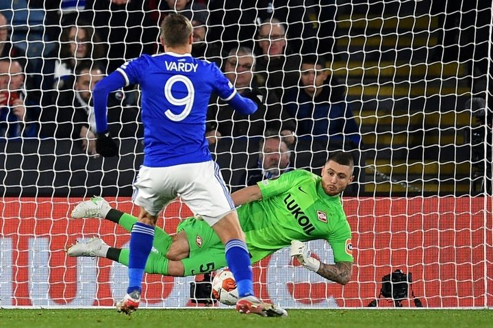 Leicester make life difficult for themselves as Vardy misses penalty kick