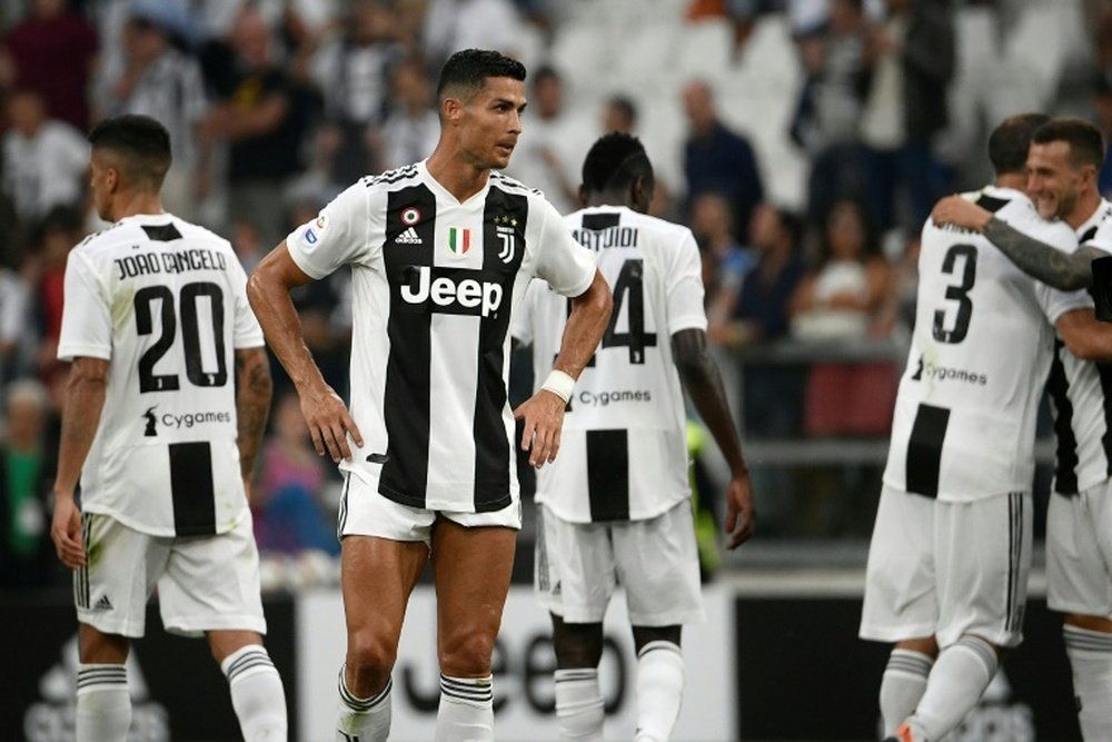 Juventus - Parma: onzes iniciais confirmados. AFP