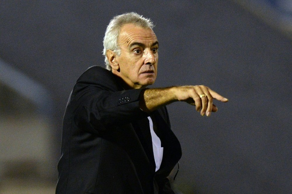 Just 12 days into the job, Jorge Fossati faces his first test as Qatar coach when his side play away in South Korea