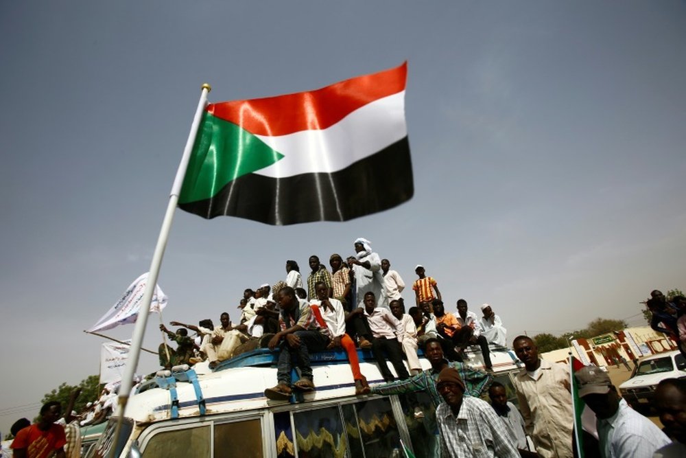 Sudán, suspendida por la FIFA. AFP