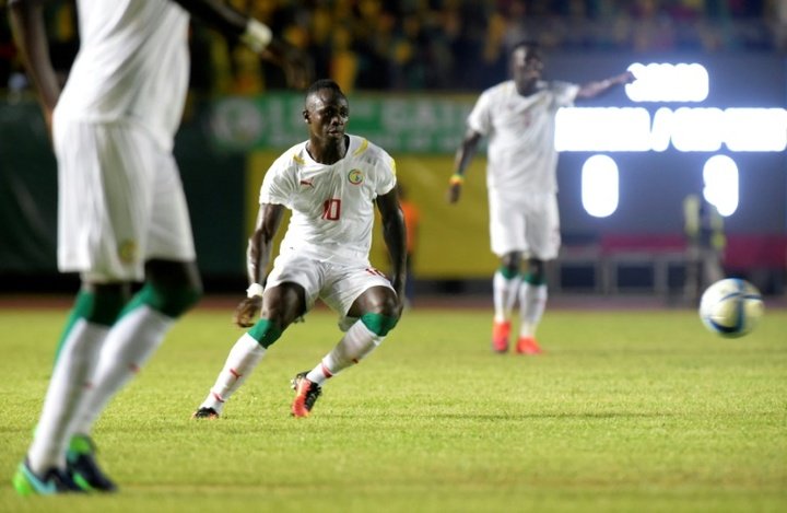 Mané y Senegal bailan a Zimbabue y ya están en cuartos