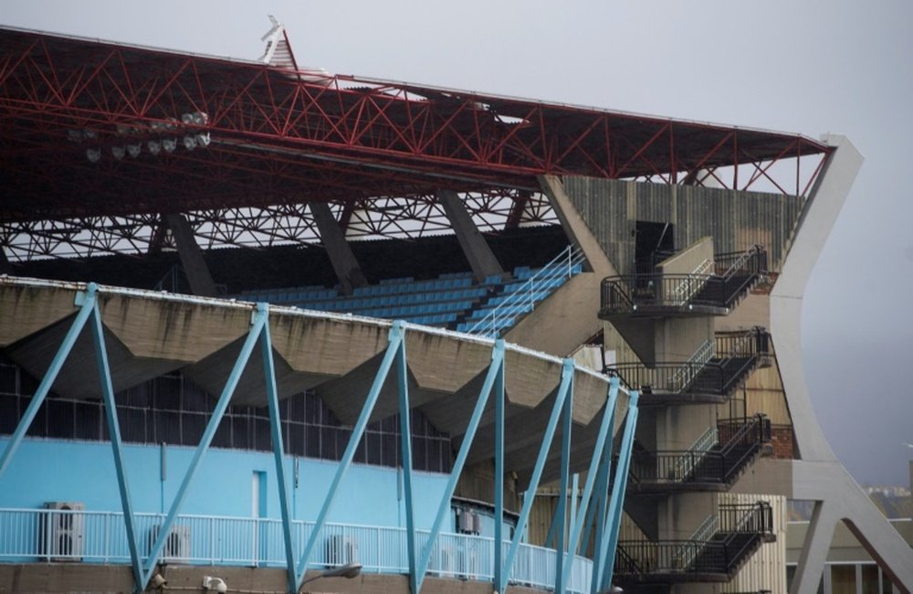 The roof of the Rio Alto grandstand in the Balaidos stadium in Vigo was damaged by heavy wind, forc