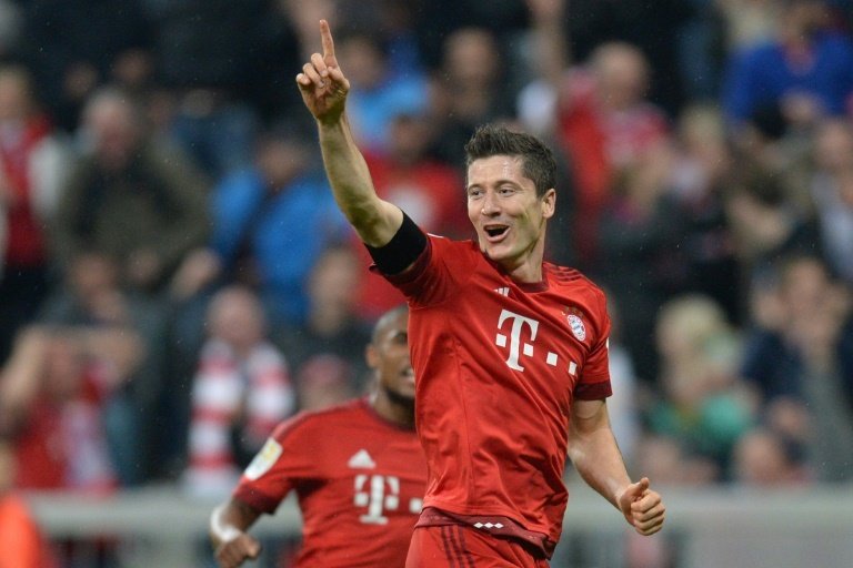 Guardiola: I can't explain Lewandowski's five goal display