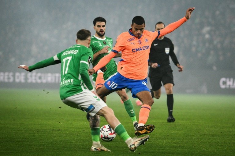 Mientras el PSG falla, el Marsella cumple