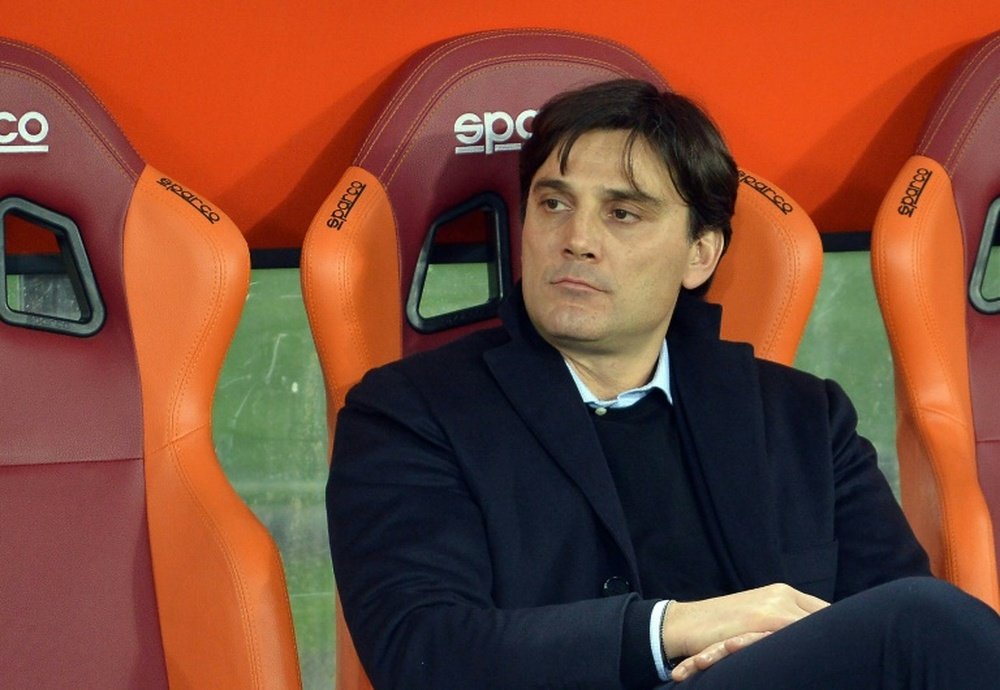 Sampdorias coach Vincenzo Montella, pictured on February 7, 2016, has been appointed the new coach of AC Milan on a two year contract