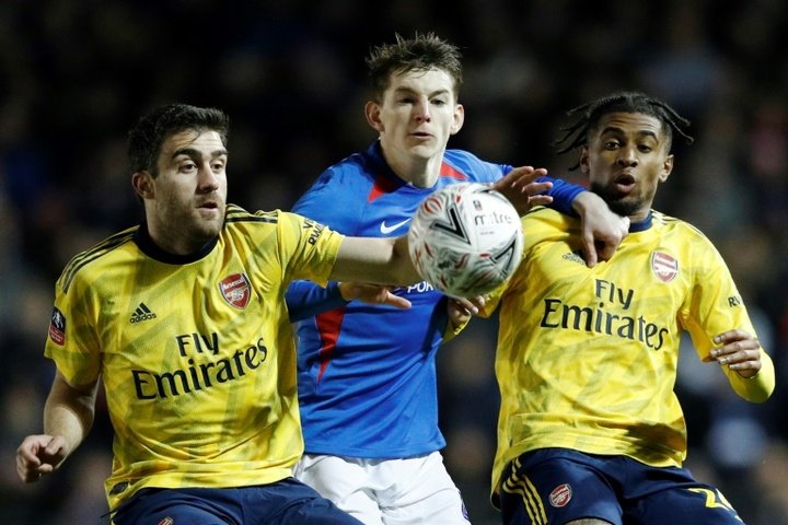 Quatre cas positifs à Portsmouth, adversaire d'Arsenal en FA Cup