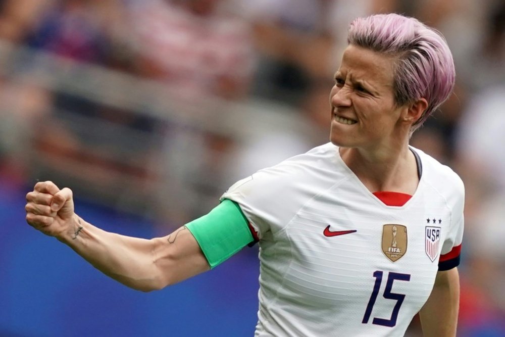 Rapinoe sigue creando tendencia. AFP