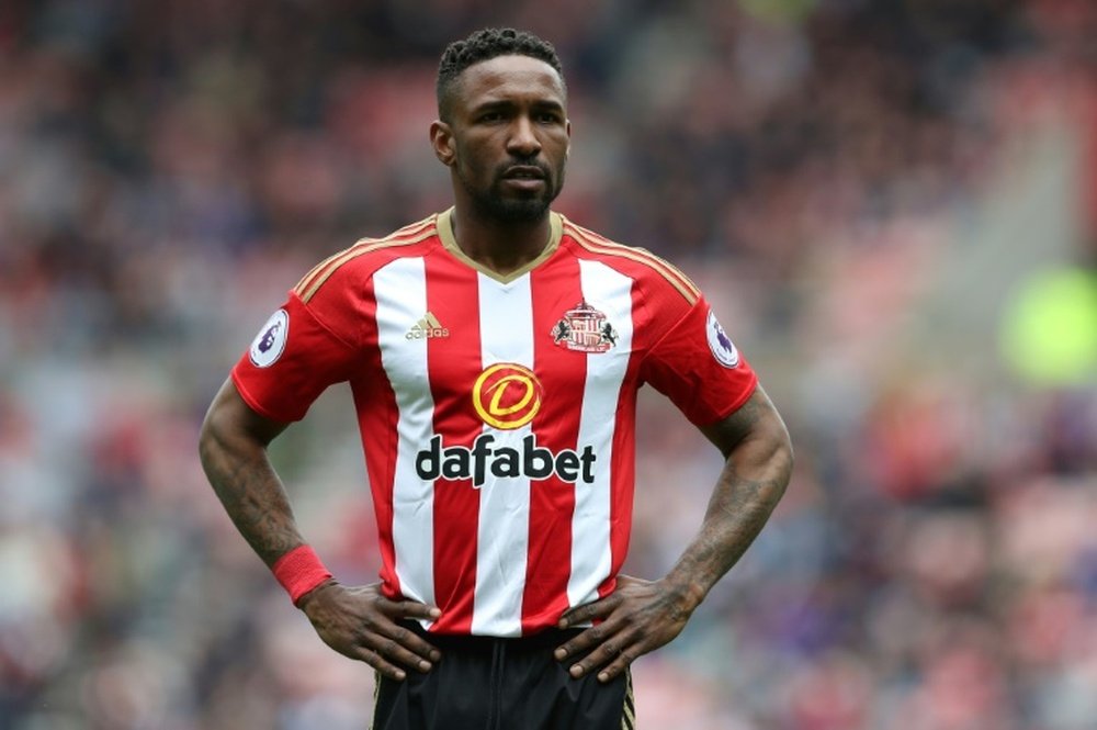 Defoe pourrait prolonger sa carrière en Angleterre. AFP