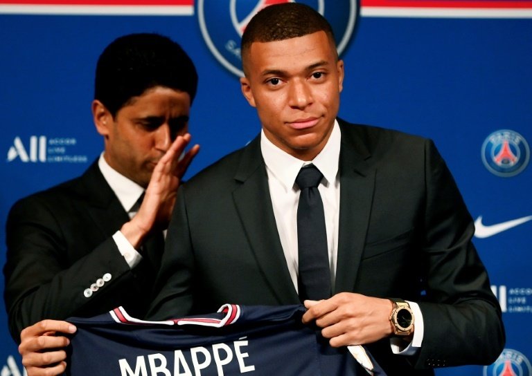 Nuevo revés para el PSG en su litigio por Mbappé y 55 millones. AFP