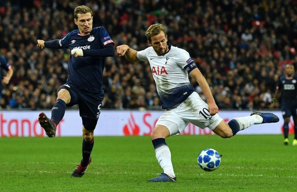 Kane volvió a ser el héroe del Tottenham. AFP
