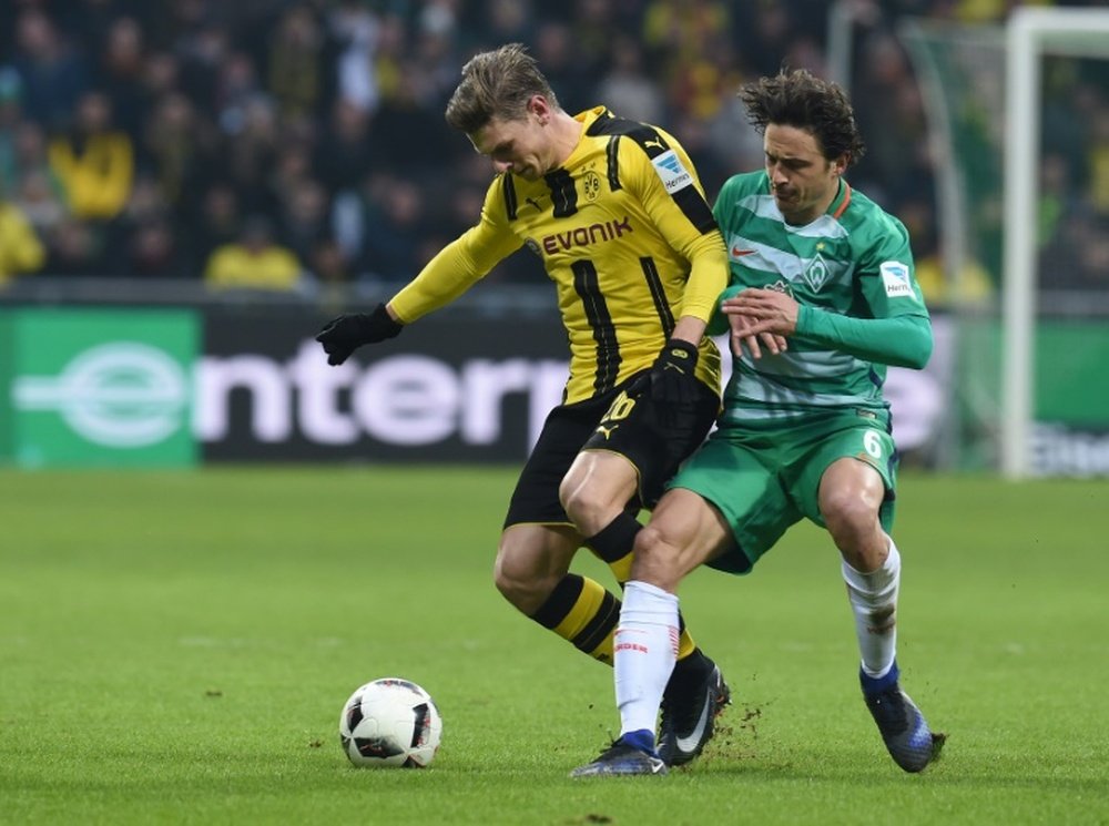 El jugador del Borussia Dortmund estará vinculado hasta 2019. AFP