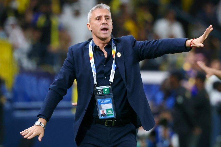 Crespo torna al San Paolo: ufficiale il suo ritorno in panchina