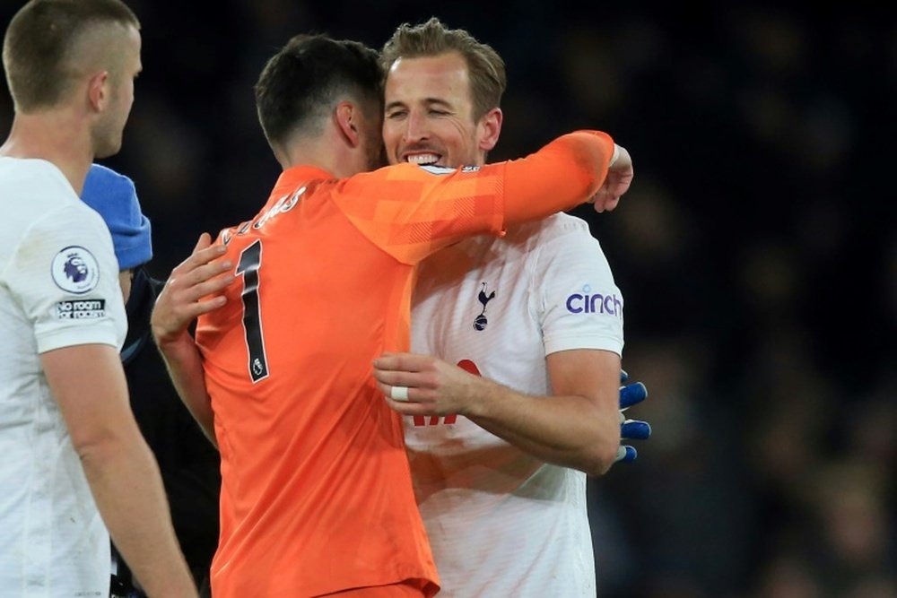 Kane se salió y dejó sin habla a varias leyendas del fútbol inglés. AFP