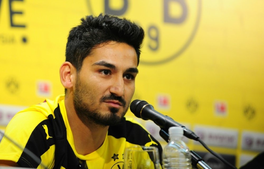 Borussia Dortmunds Ilkay Gundogan has been linked with a move to Manchester City. BeSoccer