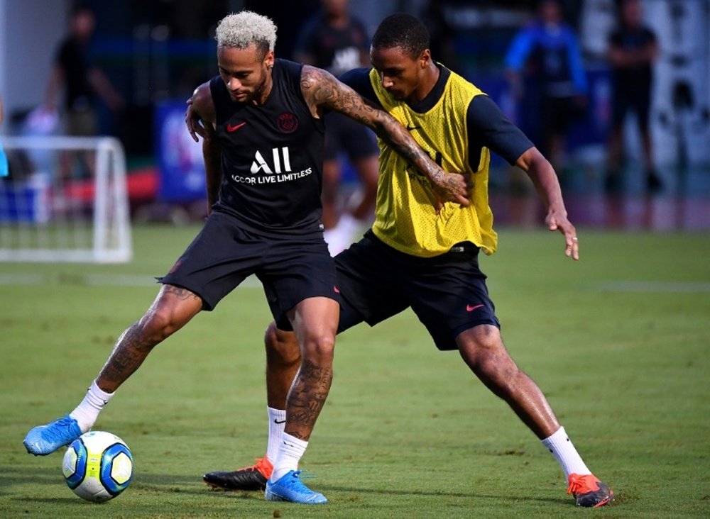 Butragueño a évité le sujet Neymar. AFP