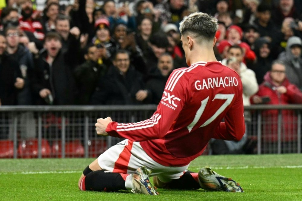The Blues are ready to test Red Devils' resolve with bid for Argentine starlet. AFP