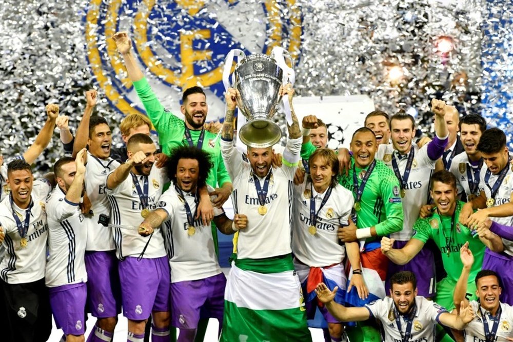 Les joueurs du Real Madrid célèbrent la Ligue des champions à Cardiff. AFP