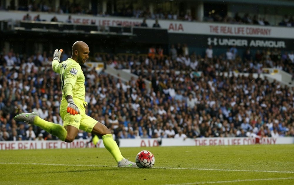 Tim Howard, pictured in action for Everton on August 29, 2015, s in the squad named by US manager Jurgen Klinsmann for upcoming friendlies against Peru and Brazil